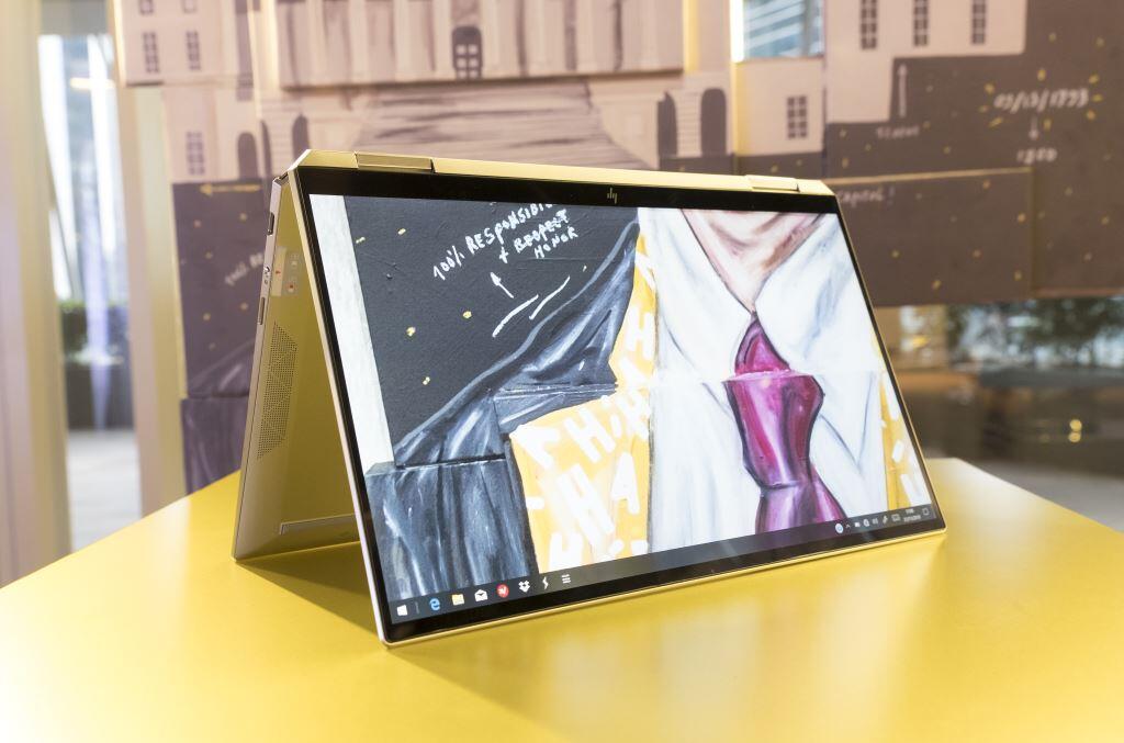 Intelligence That Adapts To You With Spectre HP Spectre x360 14