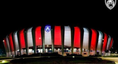 Respect ! Gedung di Malaysia Nyalakan Lampu Merah Putih untuk KRI Nanggala