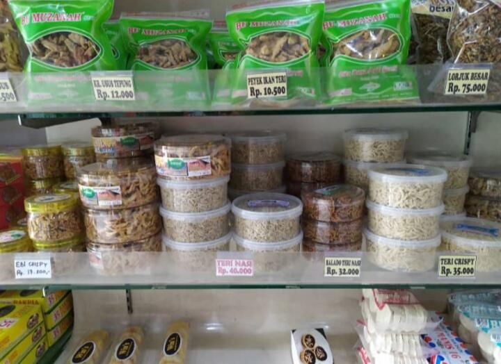 Datang Ke Gresik, Bingung Nyari Oleh-oleh Khas Gresik? Di Sini Aja, Dijamin Komplit!