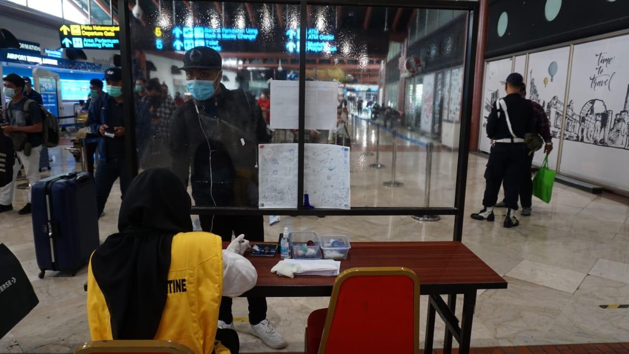 Mafia Karantina Covid-19 di Bandara Soetta