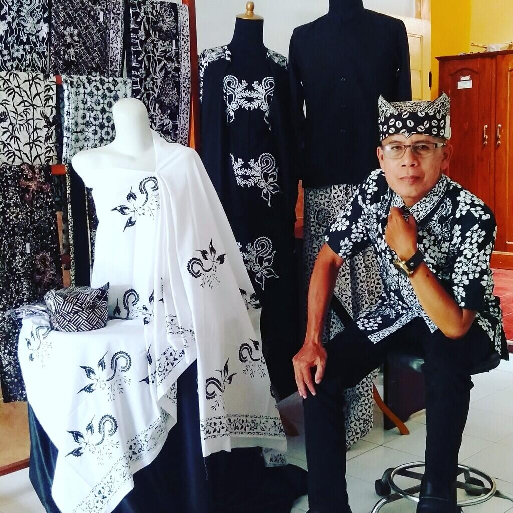 YONAS BATIK COLLECTION - Batik Khas Banyuwangi Gajah Oling