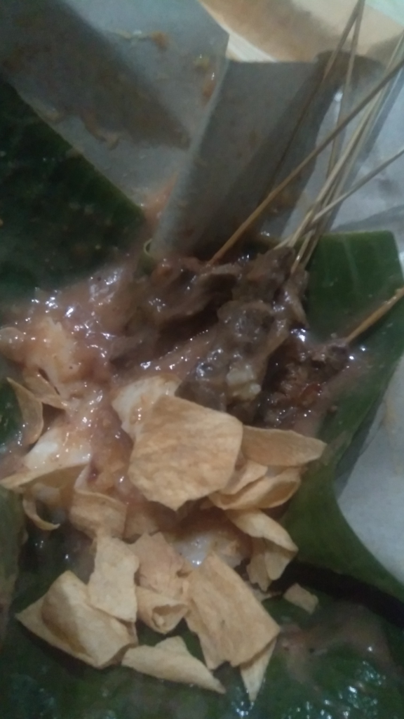 Wisata Kuliner Masakan Minang Membuat Ngabuburit Semakin Senang!
