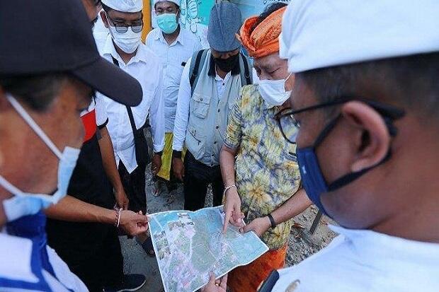 Bupati Klungkung Kembangkan Potensi Laut Nusa Penida