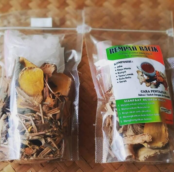 Wedang Rempah Mbak Wieke, Minuman Tradisional yang Mencoba Eksis Hingga Kini