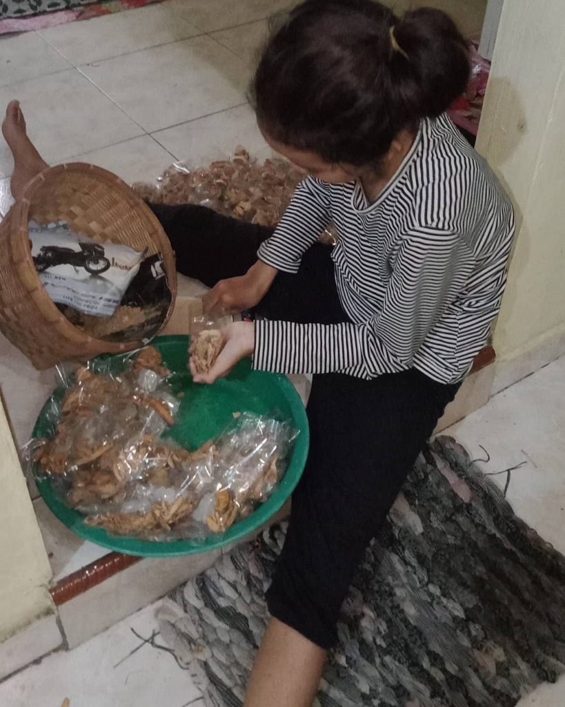 Wedang Rempah Mbak Wieke, Minuman Tradisional yang Mencoba Eksis Hingga Kini