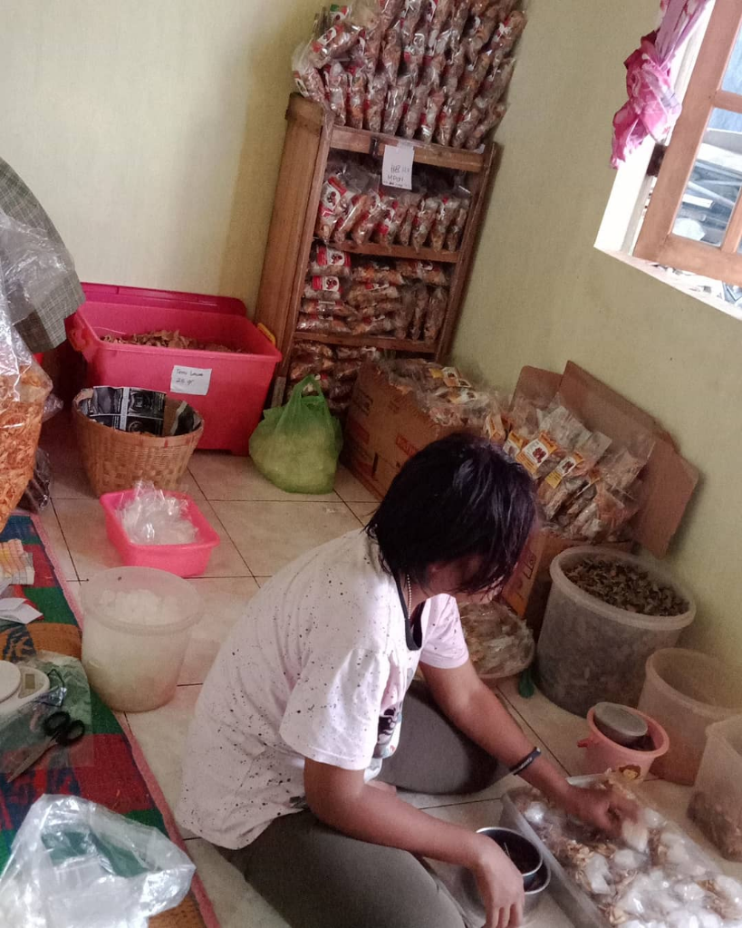 Wedang Rempah Mbak Wieke, Minuman Tradisional yang Mencoba Eksis Hingga Kini