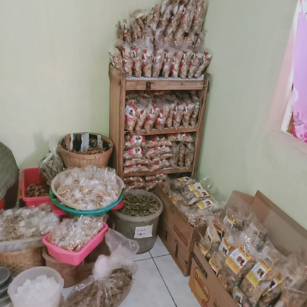 Wedang Rempah Mbak Wieke, Minuman Tradisional yang Mencoba Eksis Hingga Kini