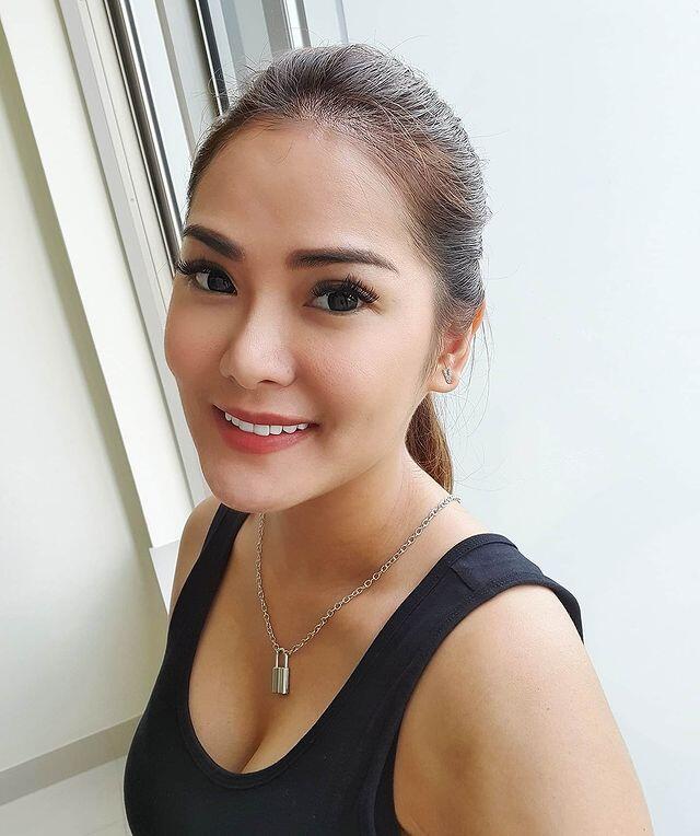 5 Gaya Cantik Vegen Acni, Mantan Istri Vincent Raditya Muncul Diduga Nyinyir:Seru Yah