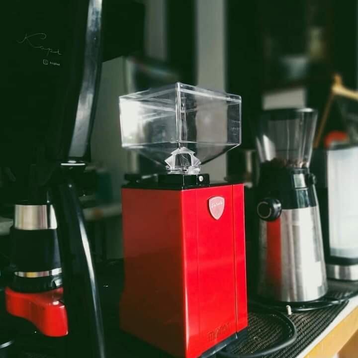 Mencoba Kopi Seribu Kebaikan di Kedai Kopi Baik, Jakarta Timur