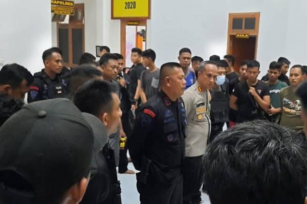 Anggota TNI dan Polri di Papua Berkelahi dan Berujung Baku Tembak, 2 Orang Terluka