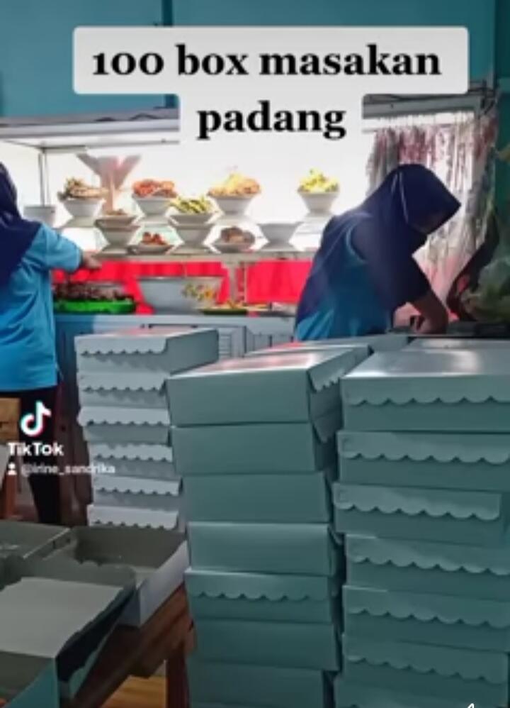 Sop Buah Mbak Irene, Membuang Dahagamu Saat Berbuka Puasa, Rasanya Mantul!