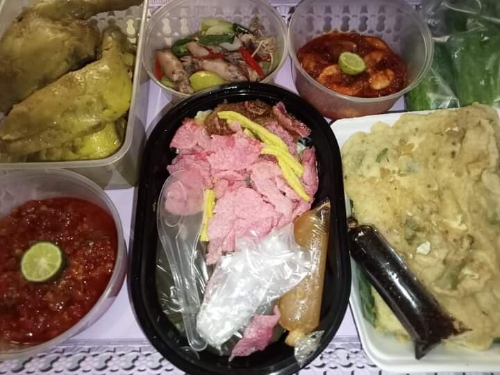 Berawal dari Dapoer Salwa Menjadi Salwa Market Jalan Merangkul Sesama Saat Pandemi