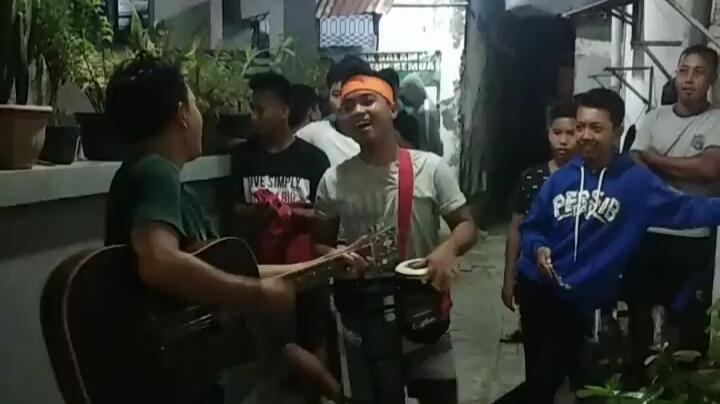 Ini Tradisi di Rumah Ane, Patrol Keliling Untuk Membangunkan Orang Untuk Saur