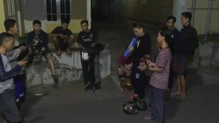 Ini Tradisi di Rumah Ane, Patrol Keliling Untuk Membangunkan Orang Untuk Saur