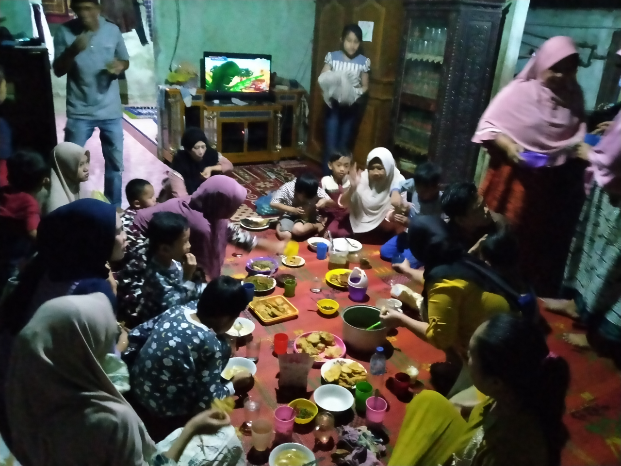 Tradisi Ramadhan Kupat Qunutan Bentuk Apresiasi Masyarakat Lokal