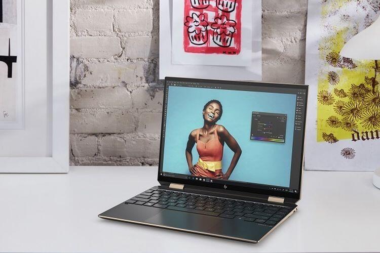 Resmi Gan ! Intip Fitur Unik dan juga Harga Laptop HP Spectre x360 14