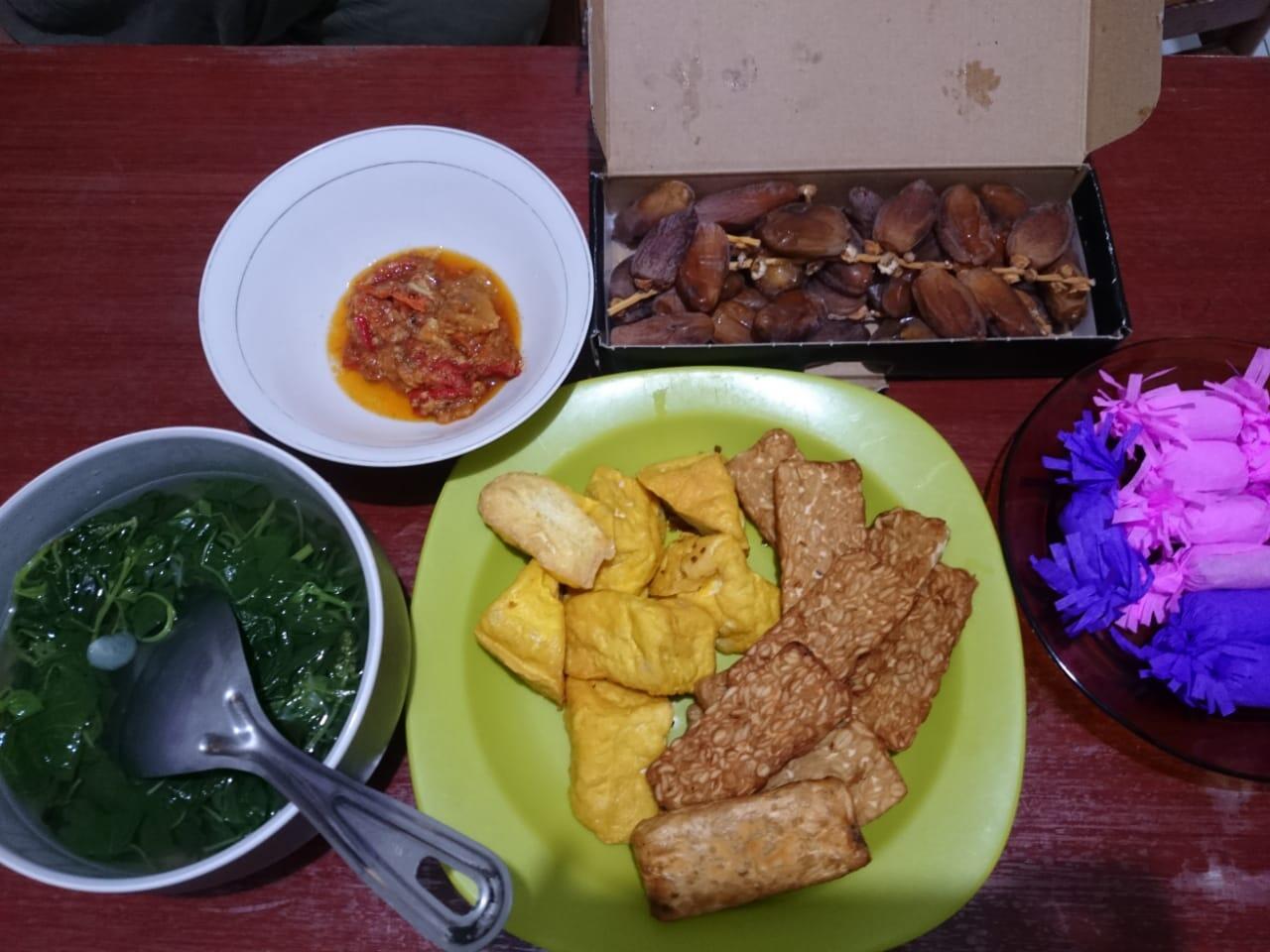 Pengen Lalapan Murah Mampir Di Warung Taman No 37