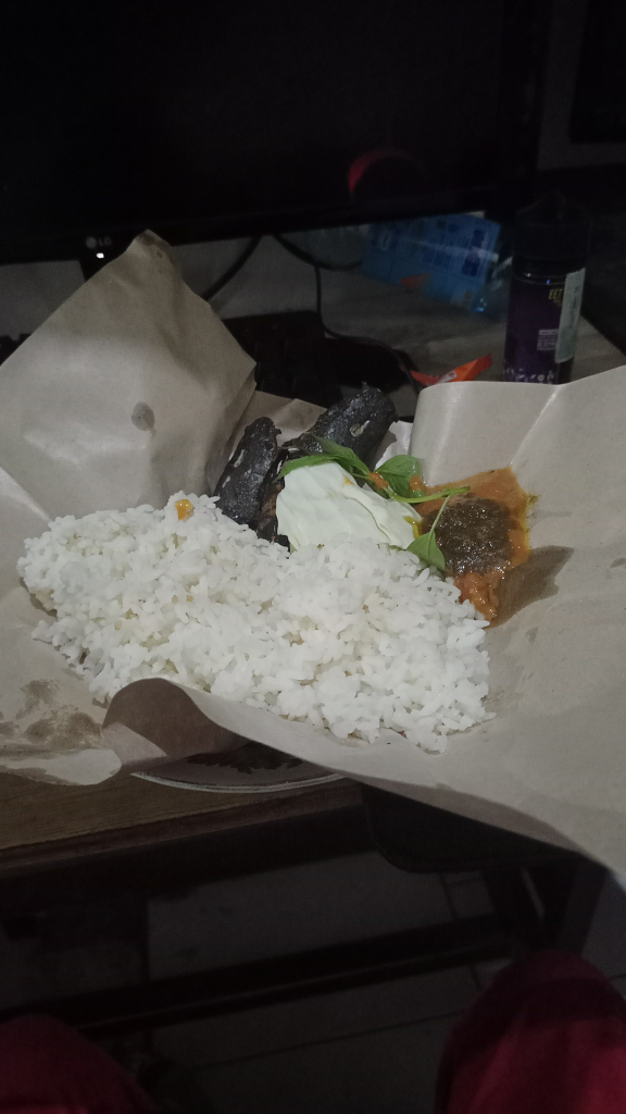 Nasi Uduk Pak Hadi Yang Menggugah Selera