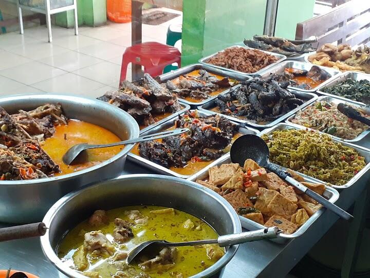 Olahan Ikan Manyung Bu Fat Yang Melegenda Di Semarang