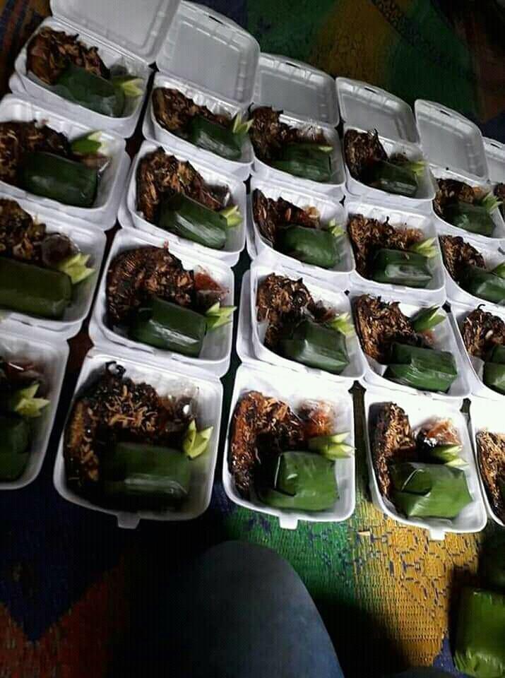 Kedai Bakar Ikan Khas Tasikmalaya?Murah Meriah Tapi Kece Ada Di Situ Gede!