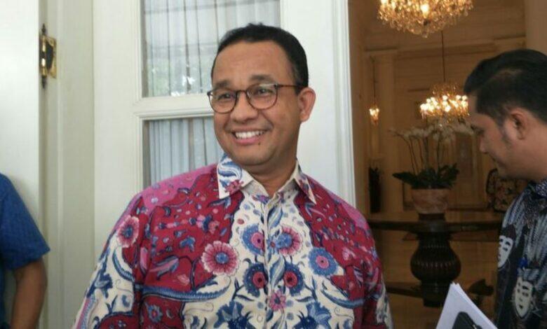 Anies Ungkap KRL Tak Akan Berhenti di Tanah Abang di Jam-jam Ini