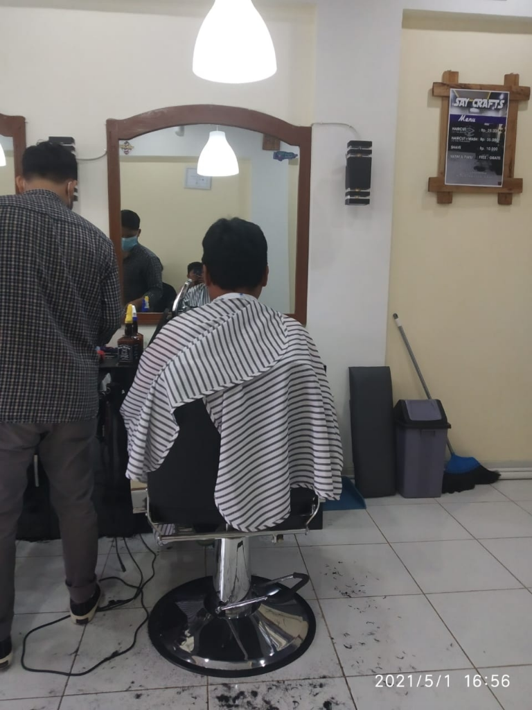 Barber Shop dan Tukang Pangkas