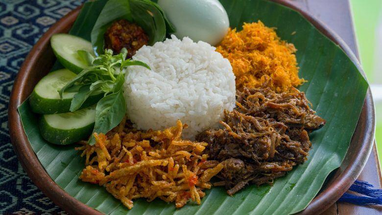 Sega Krawu, Kuliner Khas Gresik! Ternyata Asalnya Dari Madura, Kok Bisa?