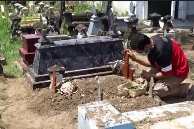 Takjil Maut Bersianida Tewaskan Anak 9 Tahun, Diduga Melibatkan Anggota Polisi