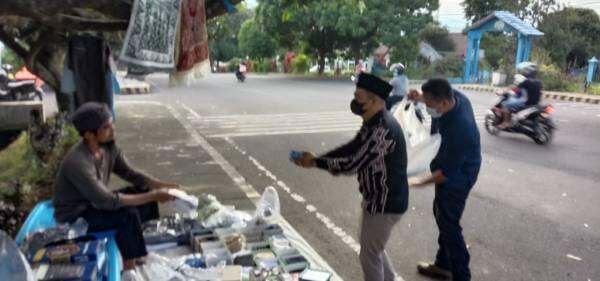 Peduli Sesama, Rescue Perindo Rejang Lebong Berbagi Ratusan Takjil