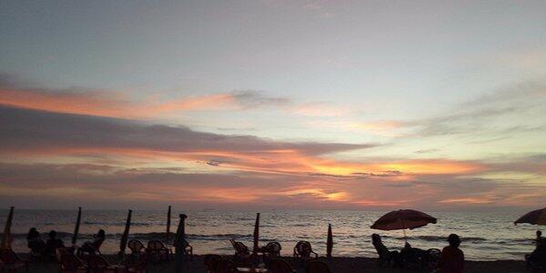 Pantai Muaro Lasak tempat Ngabuburit Asyik