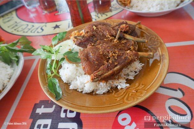 Kuliner Legendaris Bebek Sinjay, Hanya Ada di Madura