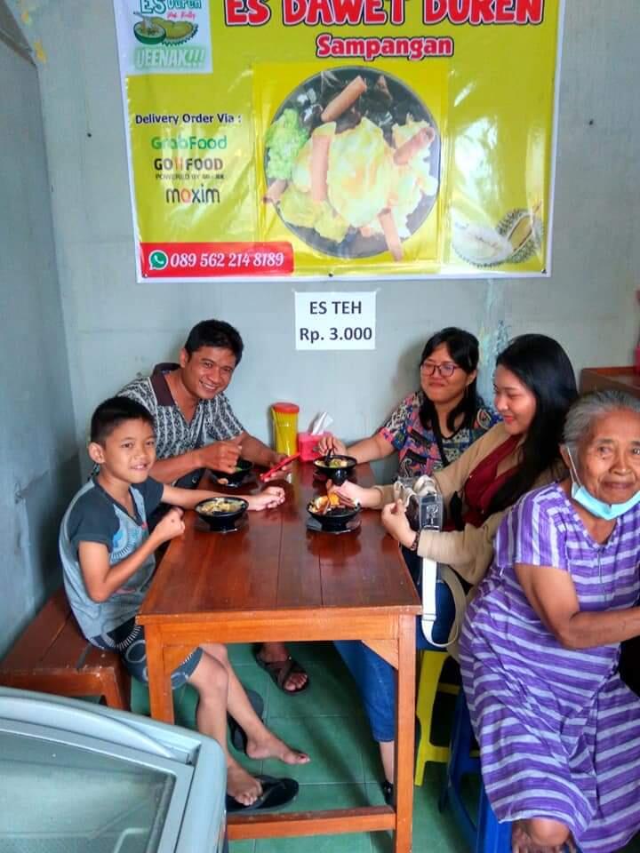 Mau Menikmati Es Kekinian? Dawet Duren Pak Rully Sampangan Rasanya Maknyus Loh!