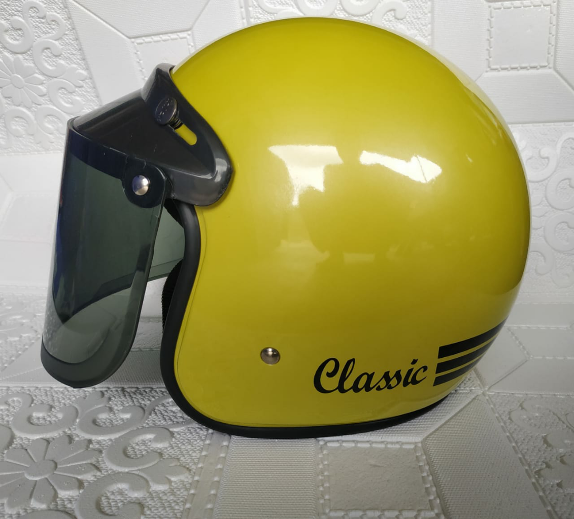 Helm Usaha Sampingan Yang Membuka Celah Ekonomi Pak Darto