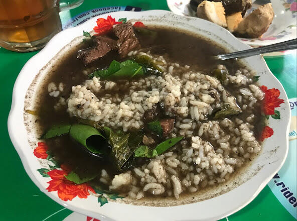 Nasi Pindang Pak Ndut, Kuliner Khas Semarang yang Melegenda.