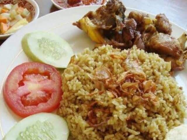Mau Mencicipi Kuliner Ala Timur Tengah Di Semarang, Nasi Kebuli Djawas Tempatnya