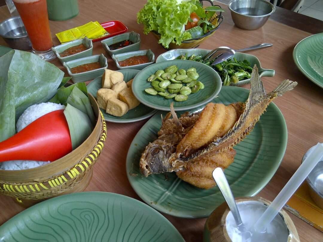 Ikan Bakar Cianjur Bisa Ditemukan Juga Di Kota Lama Semarang, Loh!