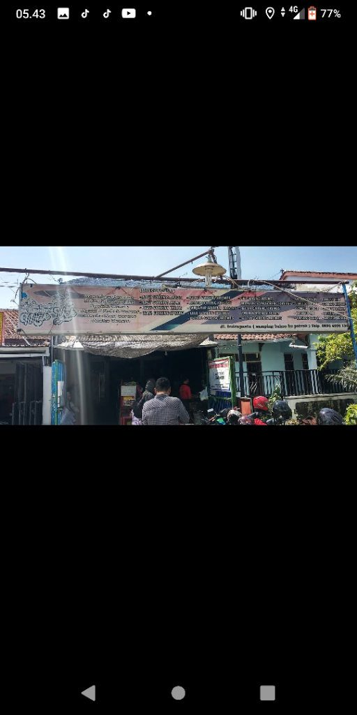 Kremesan Yang Bikin Ketagihan, Ternyata Ada Di Warung Makan Dua Enam Mak Yek Semarang