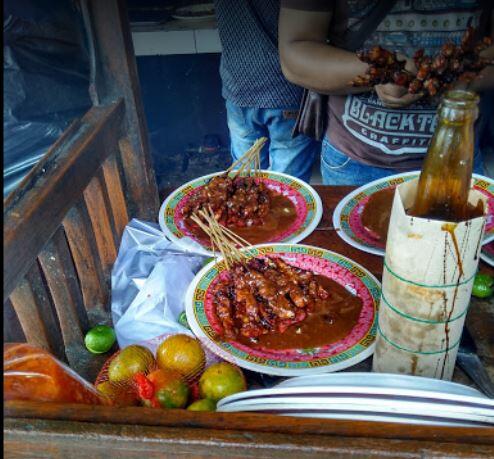 Sate Gerobakan Rasa Bintang Lima