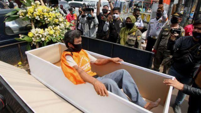 Survei IDEAS: Keluarga Miskin Lebih Patuh Prokes dan Tak Terinfeksi Corona