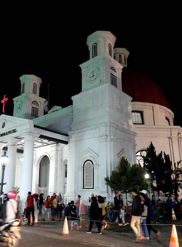 Wajib Melipir Jika Gansis Main ke Semarang Warung Gule Pak Bustaman