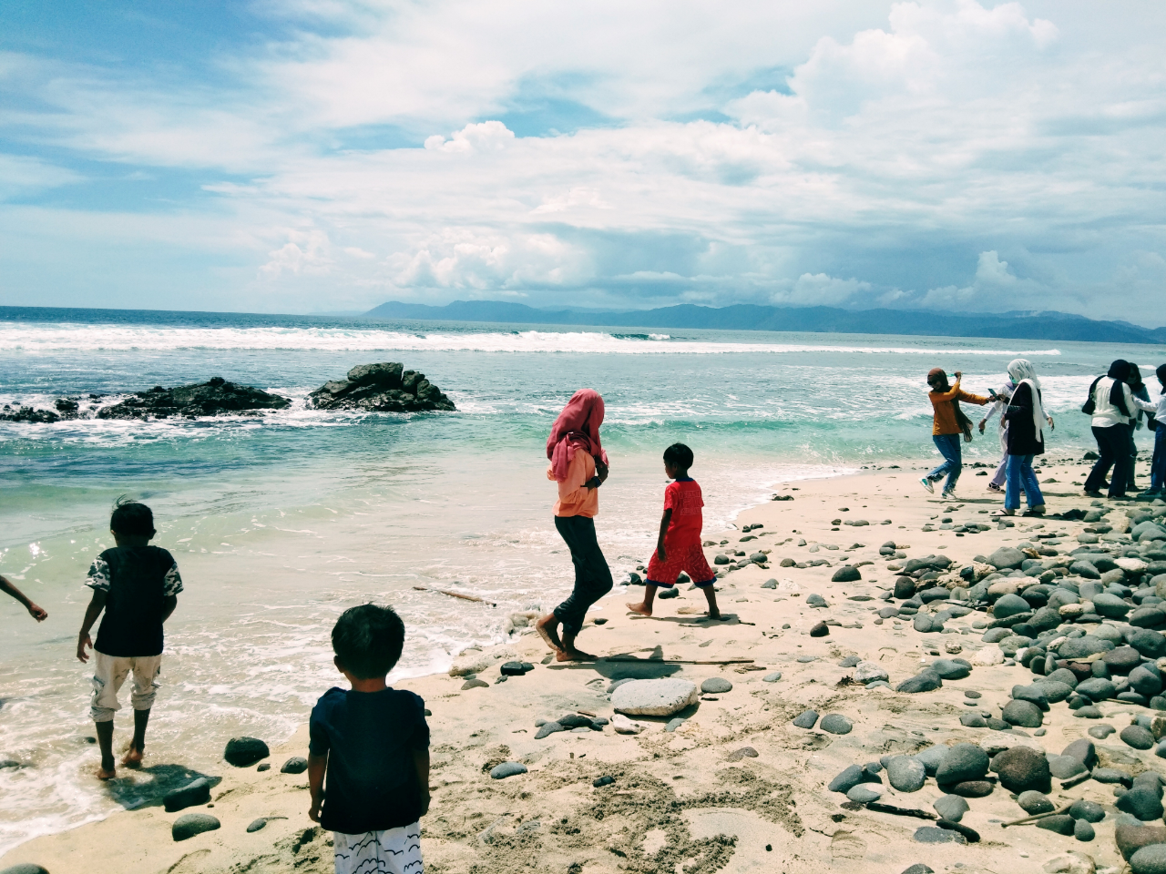 Lakey Beach, Salah Satu Tempat Paling Kurindukan di Hari Libur Lebaran
