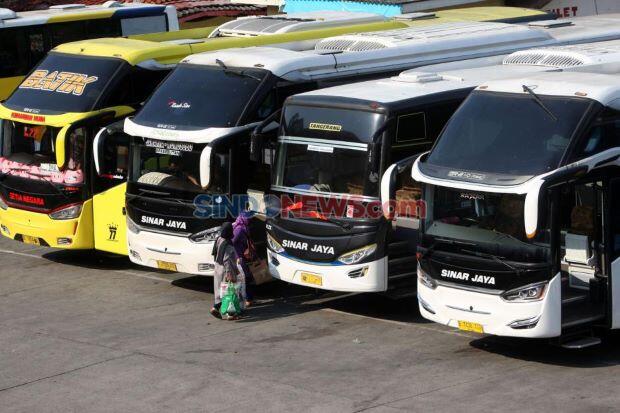 Bus Berstiker Boleh Wara-wiri Saat Larangan Mudik, Kok Bisa?
