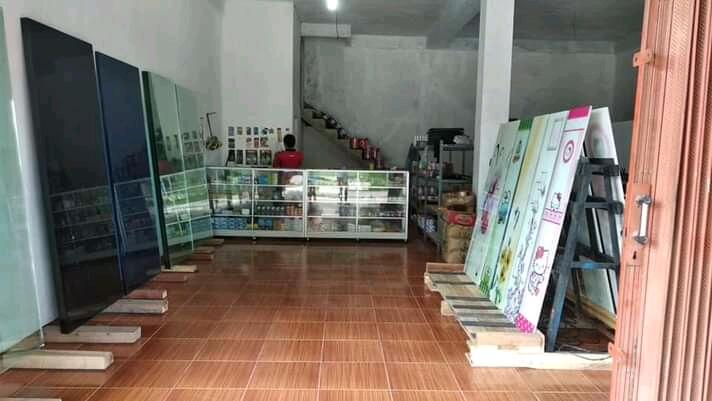 Sepi Pembeli Saat Pandemi, Toko Kaca Mandiri: Saatnya Kita Berkaca Dan Berbenah Diri!