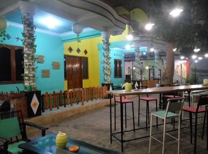 Mau Nongkrong Asyik di Kafe Palenggien?
