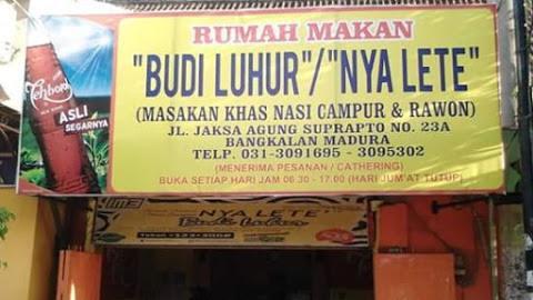 Makan yang Enak-enak Hanya di Warung Budi Luhur