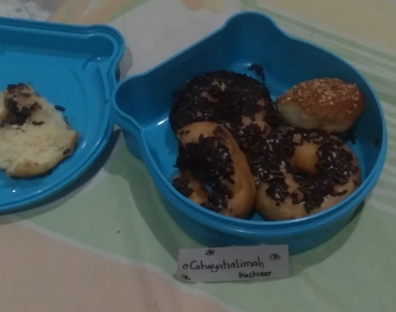 Bukan Odading Mang Oleh, Kue Dading Bang Faqih Tidak Perlu Antri Cuma Seribu Rupiah!