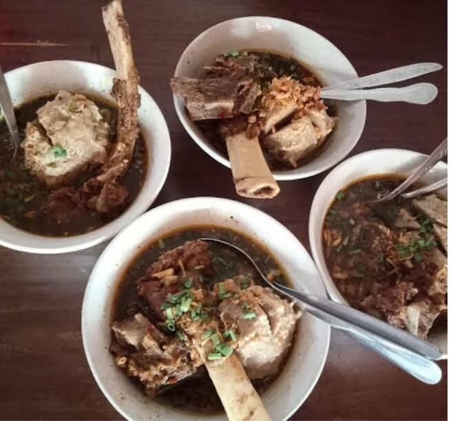 Bakso yang Menggugah Selera, Ya Bakso Kaki Sapi Gresik, Rasanya Mantul!