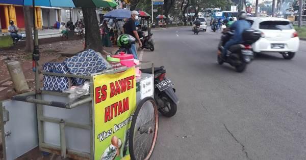 Semanis Senyum yang Jualan (Sesepi Apapun), Dawet Ini Manisnya Gak Main-main