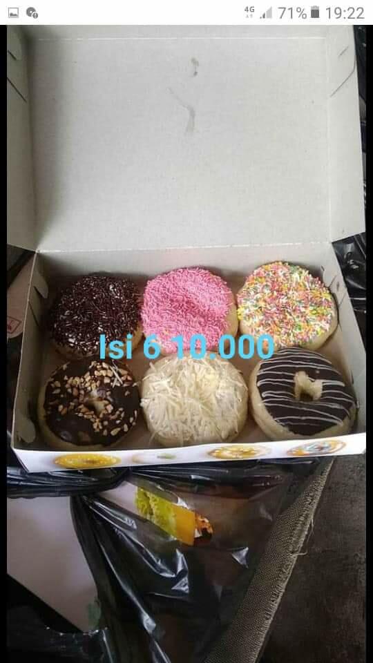 Pengen Donat Kekinian, Harga Mumer Mau?