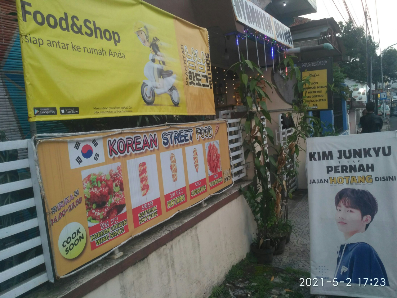 NyamNyam Hotdog Korean Street Food Di Tasikmalaya yang Enak Parah